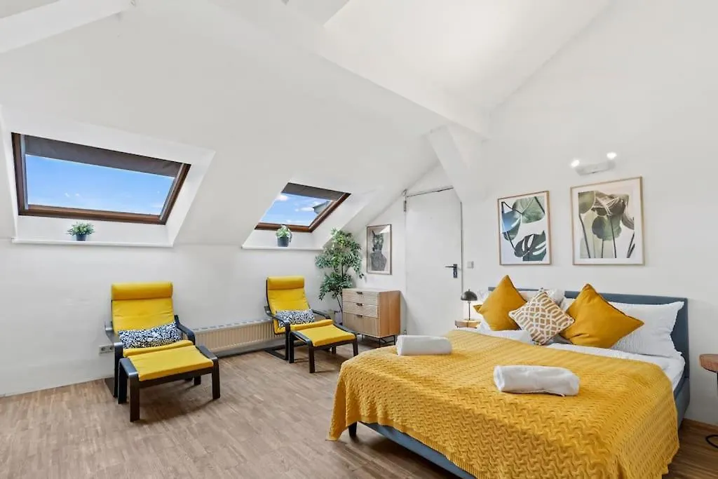 Spacious Apartment Next To Shopping Mall Viyana 0*,  Avusturya